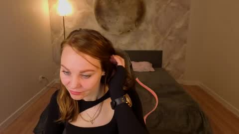 Margo Kellly online show from April 22, 1:30 am