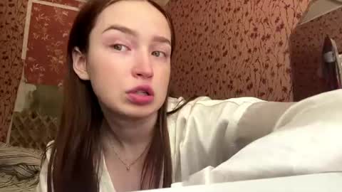 Snapshot of margopesavento chatting on July 12, 8:38 am Chloe online show from July 12, 8:38 am