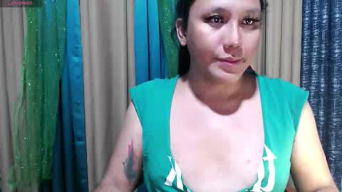 margot_lee online show from February 18, 8:21 am