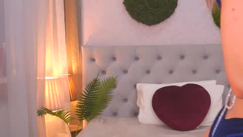 margothill online show from January 6, 12:20 pm