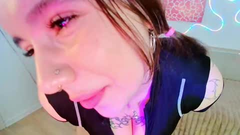 Snapshot of margott_joy chatting on February 1, 7:56 pm Margo online show from February 1, 7:56 pm