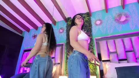 Mari online show from April 23, 9:17 pm