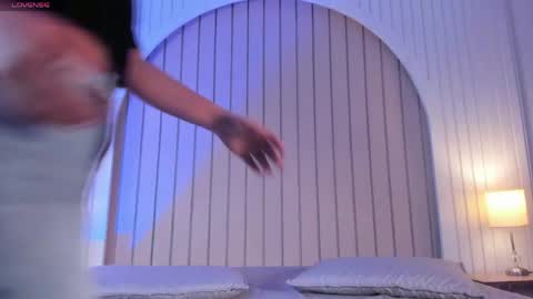 Maria  online show from April 14, 11:16 am