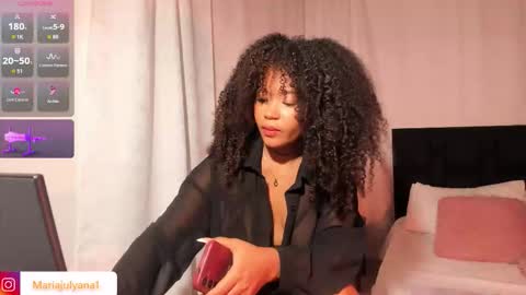 V A N E S S A  online show from September 30, 6:18 am