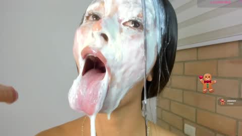 Snapshot of maria_sofii chatting on December 4, 6:00 am S O F I A  model independent online show from December 4, 6:00 am