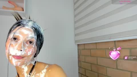 Snapshot of maria_sofii chatting on December 5, 6:32 am S O F I A  model independent online show from December 5, 6:32 am