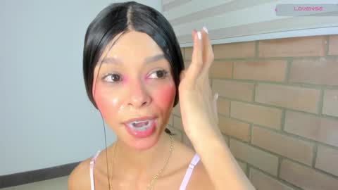 Snapshot of maria_sofii chatting on December 18, 3:26 am S O F I A  model independent online show from December 18, 3:26 am