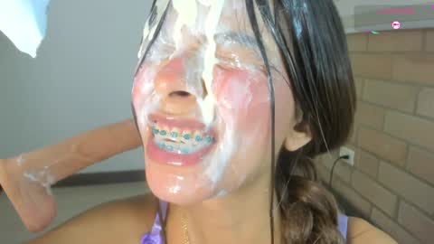 Snapshot of maria_sofii chatting on December 24, 1:49 am S O F I A  model independent online show from December 24, 1:49 am