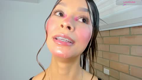 Snapshot of maria_sofii chatting on January 2, 12:13 pm S O F I A  model independent online show from January 2, 12:13 pm