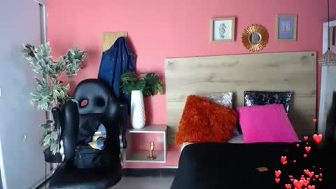 maria_turner1 online show from May 29, 9:29 am