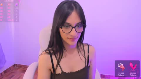 Snapshot of mariaan_m chatting on December 17, 8:21 pm Leidy online show from December 17, 8:21 pm