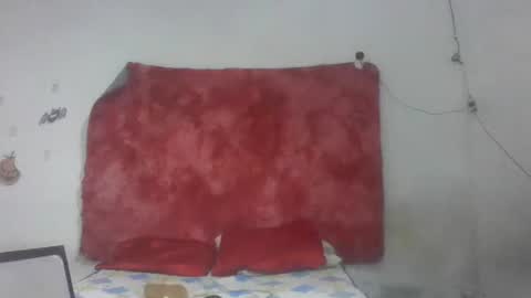 Snapshot of mariaevamotta5 chatting on February 28, 12:39 pm casal delicia online show from February 28, 12:39 pm