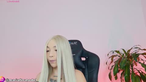 Maria Fer online show from March 22, 2:09 pm