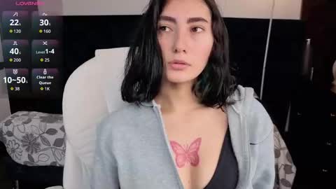 Maria online show from November 5, 7:14 pm