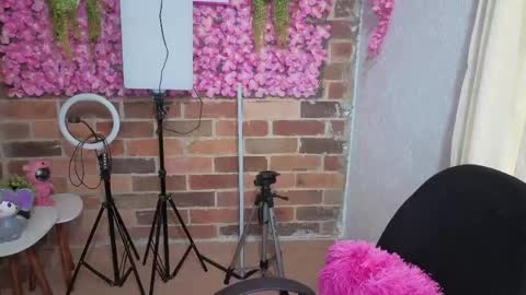 Snapshot of mariagh_ chatting on May 4, 7:32 pm Maria online show from May 4, 7:32 pm