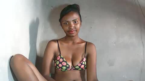 Maria online show from November 28, 4:37 am