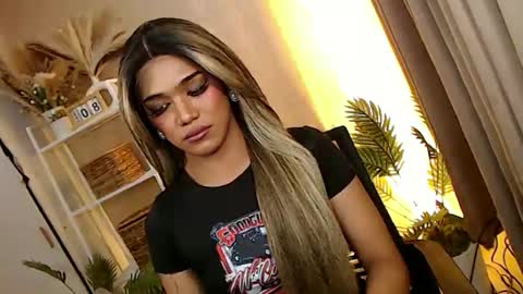 mariah_clara online show from January 9, 4:10 pm