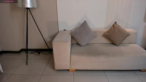 MARIA HERRERA  online show from October 4, 7:56 pm