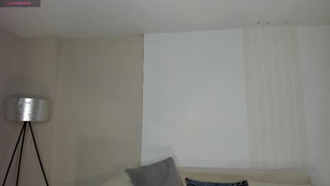 MARIA HERRERA  online show from February 19, 7:54 pm