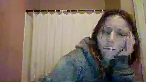 Snapshot of mariamaybe24 chatting on December 13, 5:38 am Mariah online show from December 13, 5:38 am