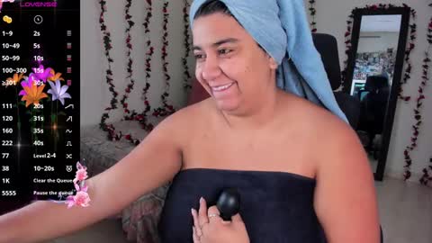   Mariam Castiblanco online show from February 20, 8:25 pm