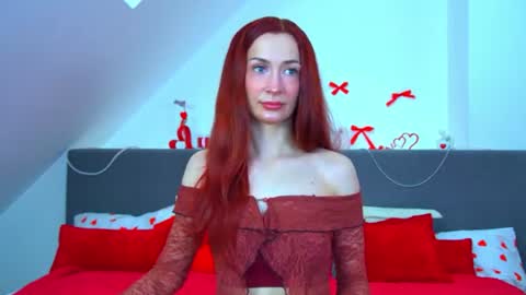 Snapshot of mariamenson chatting on July 7, 6:38 am MariaMenson online show from July 7, 6:38 am