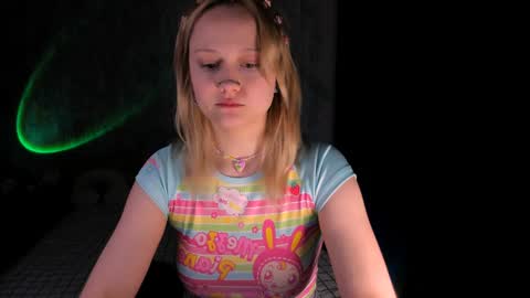 Maria online show from February 8, 7:49 pm