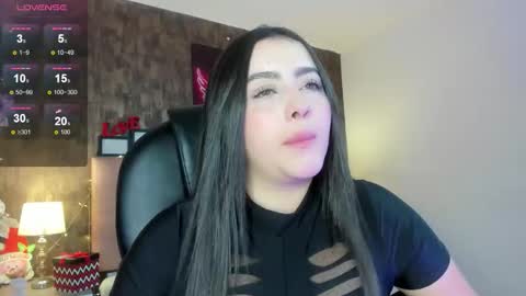 Marian online show from December 15, 7:07 pm