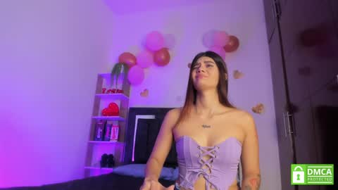 Snapshot of mariana_and_ronny chatting on May 17, 10:06 pm Mariana and Ronny online show from May 17, 10:06 pm
