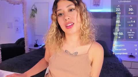 Mariana online show from December 29, 10:34 am