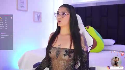 Mariana  online show from November 21, 7:01 pm