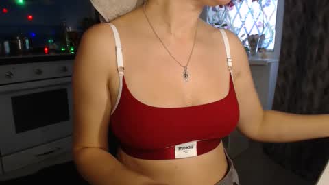 MarianaMur online show from February 3, 11:42 am