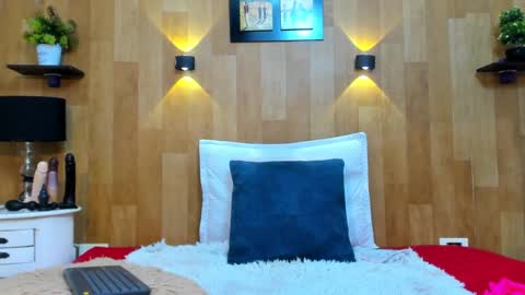 Mariana Angel online show from January 9, 6:47 pm