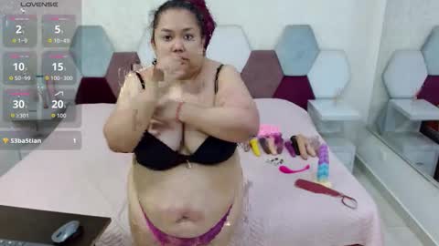 mariana online show from December 17, 4:46 pm