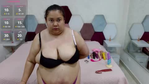 Snapshot of marianabbw_ chatting on March 10, 6:24 pm mariana online show from March 10, 6:24 pm