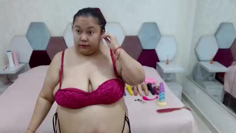 Snapshot of marianabbw_ chatting on March 11, 4:57 pm mariana online show from March 11, 4:57 pm