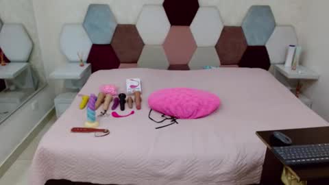 Snapshot of marianabbw_ chatting on March 16, 3:27 pm mariana online show from March 16, 3:27 pm