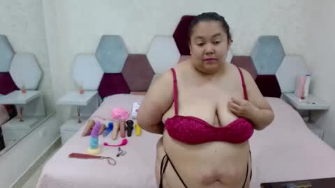 Snapshot of marianabbw_ chatting on March 28, 3:55 pm mariana online show from March 28, 3:55 pm