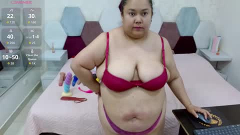 Snapshot of marianabbw_ chatting on April 11, 4:22 pm mariana online show from April 11, 4:22 pm