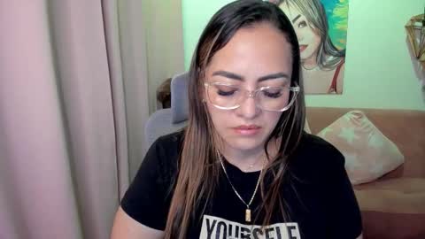 Mariana Lopez online show from November 23, 11:59 pm