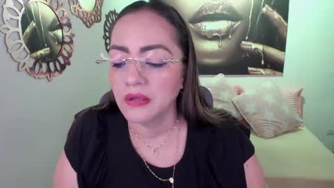 Snapshot of marianalopez81 chatting on July 16, 1:11 am Mariana Lopez online show from July 16, 1:11 am