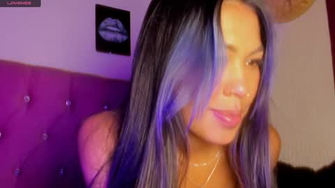 mariana williams online show from January 6, 12:05 am