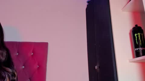 mariana williams online show from September 18, 3:19 am