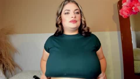 Snapshot of marianeporter_ chatting on January 4, 12:05 am marianeporter online show from January 4, 12:05 am