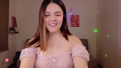 mariangeel_ online show from January 10, 1:07 am