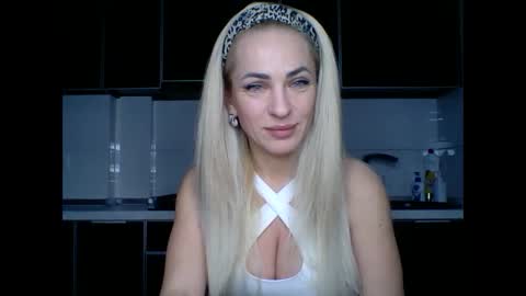 Snapshot of marianna1977 chatting on March 3, 6:55 pm marianna1977 online show from March 3, 6:55 pm
