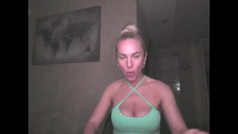 marianna1977 online show from June 1, 7:37 pm