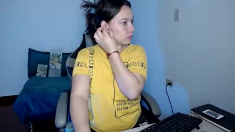 Snapshot of marianna__777 chatting on October 19, 8:09 pm Mariana online show from October 19, 8:09 pm