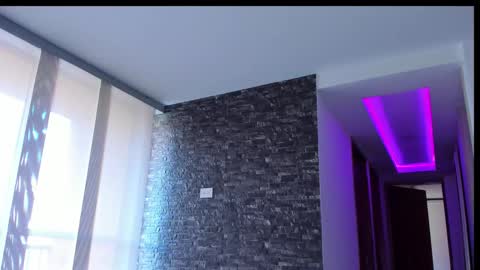 M A R I A N E online show from March 19, 5:50 pm