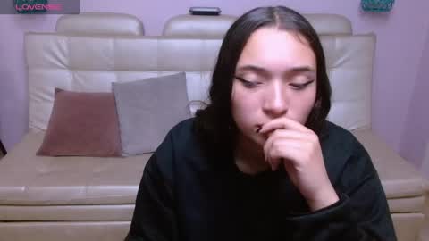 Snapshot of marianne_cam chatting on April 16, 2:07 pm marianne_cam online show from April 16, 2:07 pm